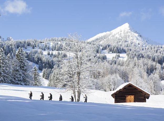 BergAKTIV-Schneeschuh-Abendwanderung zur Schattenlaganthütte
